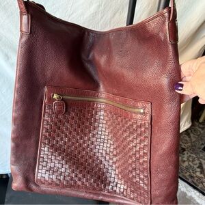 Gorgeous Vintage Burgandy Leather Bag likely from 70s-80s. EUC. $14 OBO.